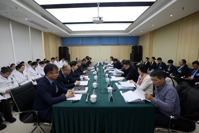 驻马店市中心医院“试管婴儿”技术顺利通过正式运行评审