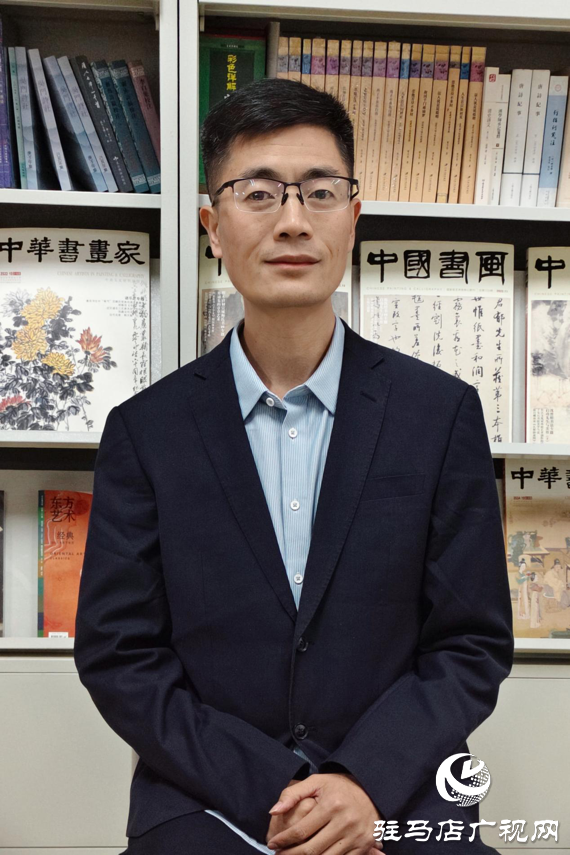 驻马店幼儿师范高等专科学校教师智博获评“河南省十佳青年诗人”