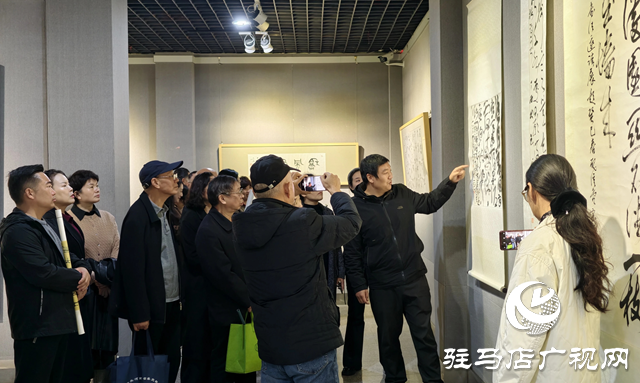 驻马店“云堂藏珍”书法展开放 52件名家精品亮相