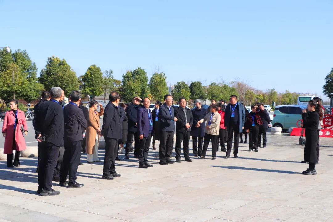 2025年驻马店市全民终身学习之驿城文化传承参观活动走进皇家驿站