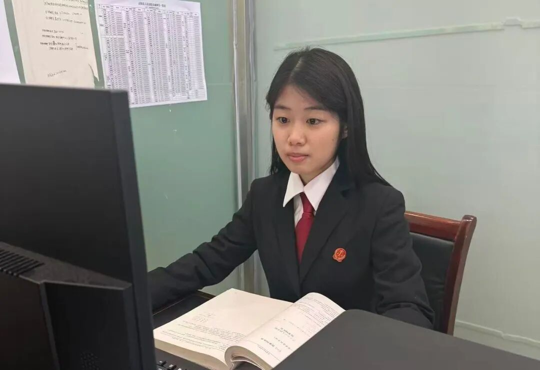 正阳法院郭梓帆：在司法路上逐光前行
