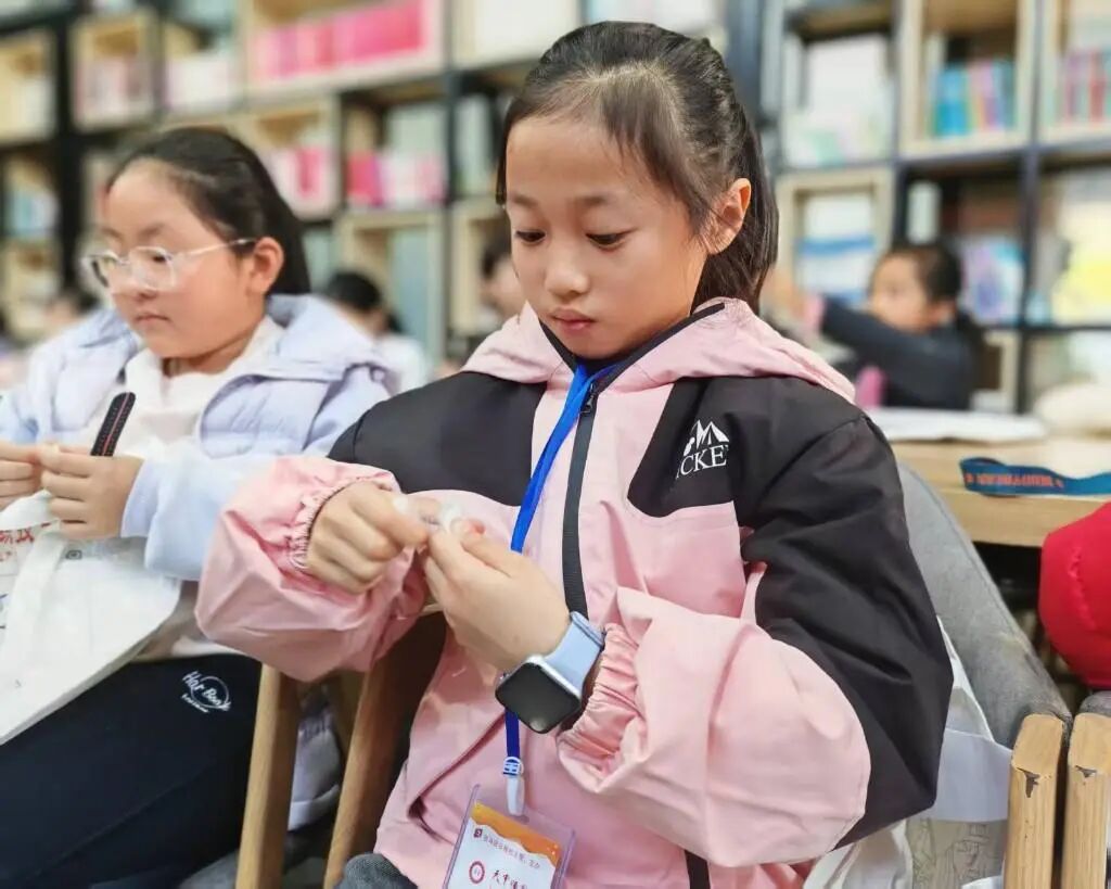 穿“梭”时光 “布”里生花