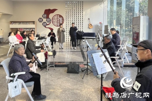 驿小驿001号站：社区居民与户外工作者的温暖港湾