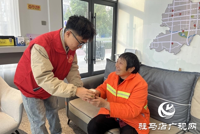 驿小驿001号站：社区居民与户外工作者的温暖港湾