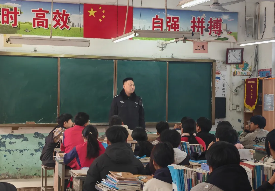 确山公安：精准发力筑防线 反诈宣传入人心