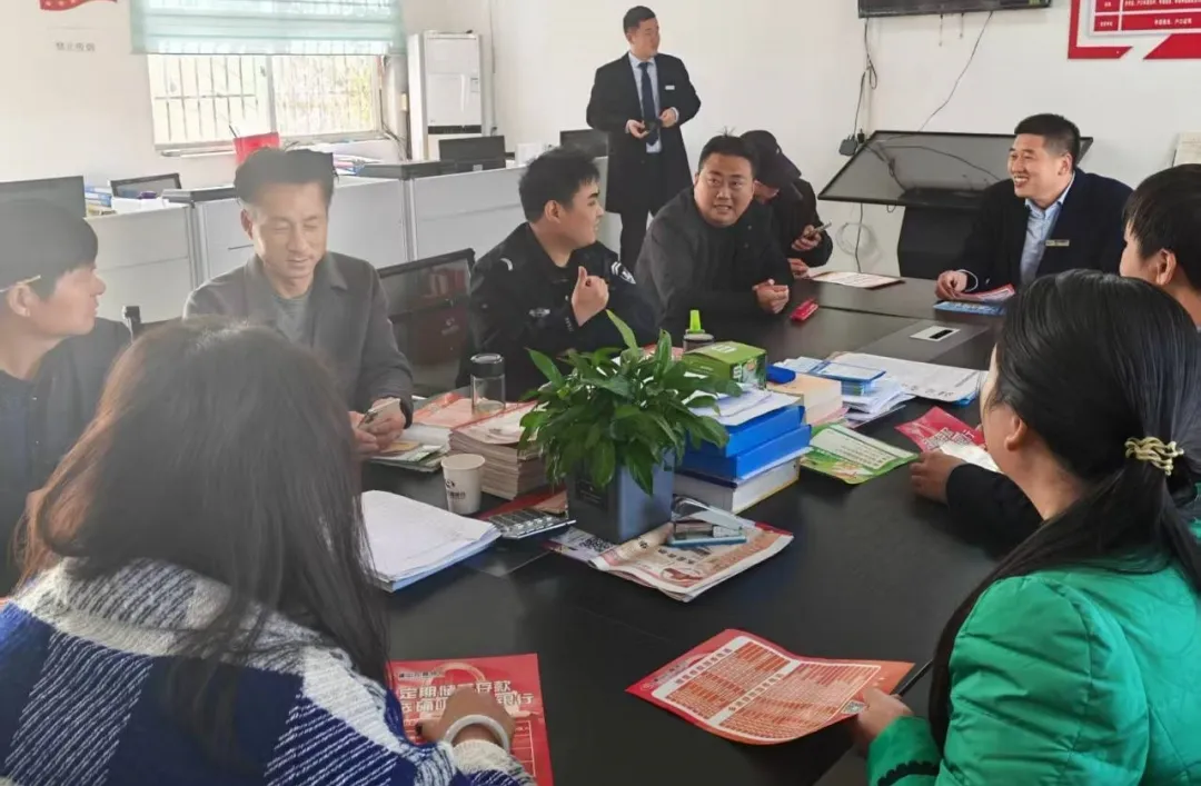 确山公安：精准发力筑防线 反诈宣传入人心