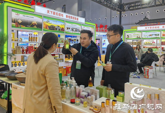 “农加会”现场直击:晨钟生物“科技丝瓜”引领绿色健康新时尚