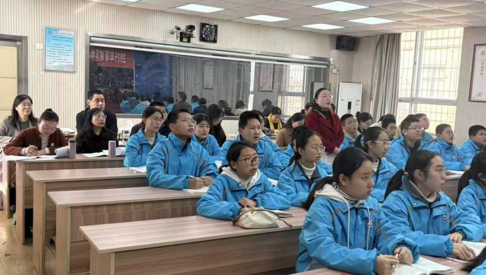  头雁领航启新程 初心如磐践真行——2025年驿城区中小学校校长书记课堂教学展示活动圆满举行