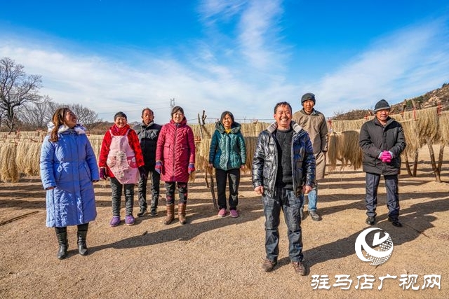 粉条搭起致富桥 ——走进驻马店驿城区板桥镇口门村黑石山自然村许学用的粉条加工点