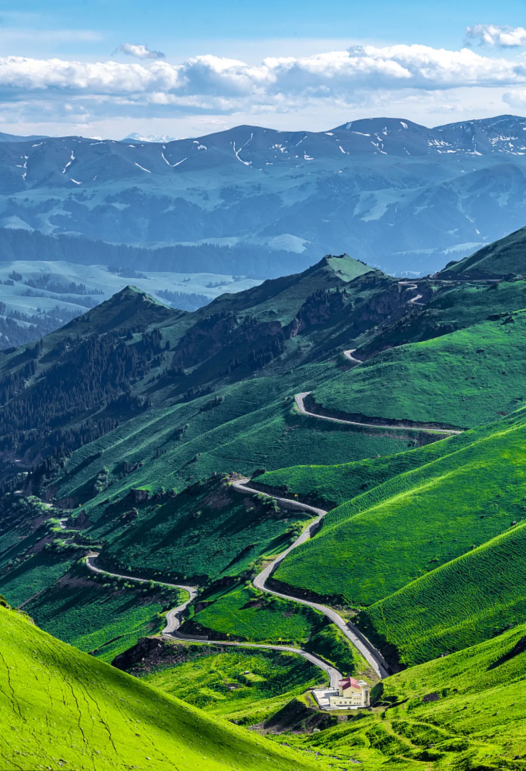 旅游风景道：最美风景在路上