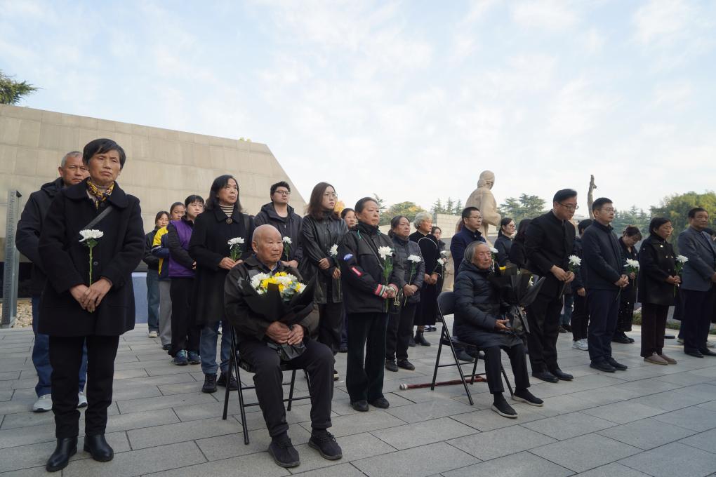 南京举行大屠杀死难者家庭祭告活动 在世幸存者仅剩24人