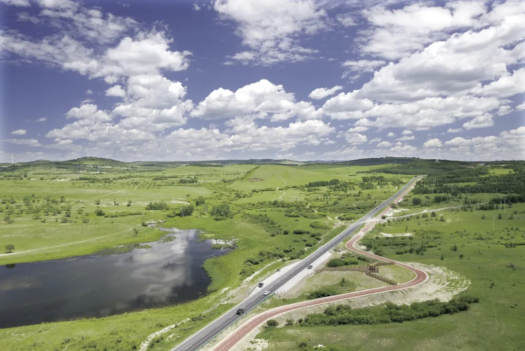 旅游风景道：最美风景在路上