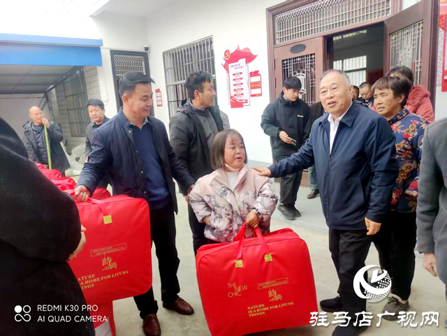 张银良深入泌阳县看望慰问困难残疾人