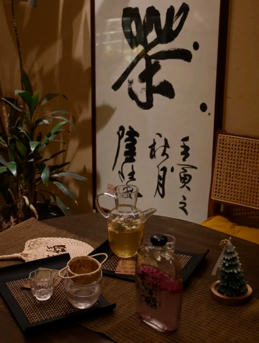 降温了,躲进这几家神仙咖啡馆,好看好拍还好玩!