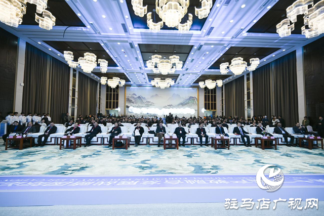 第十二届产教融合发展战略国际论坛盛大开幕