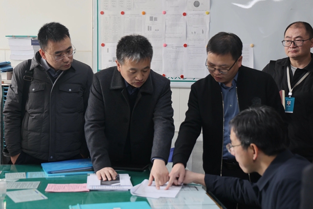 信阳市中心医院到驻马店市中心医院参观交流