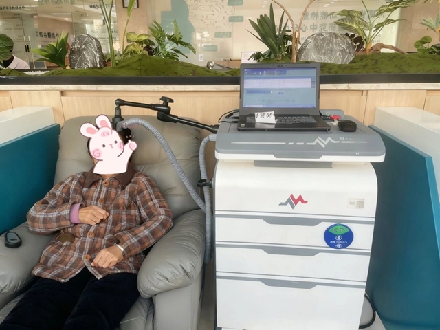 一家三口同患情绪困扰，经颅磁治疗助其共返健康