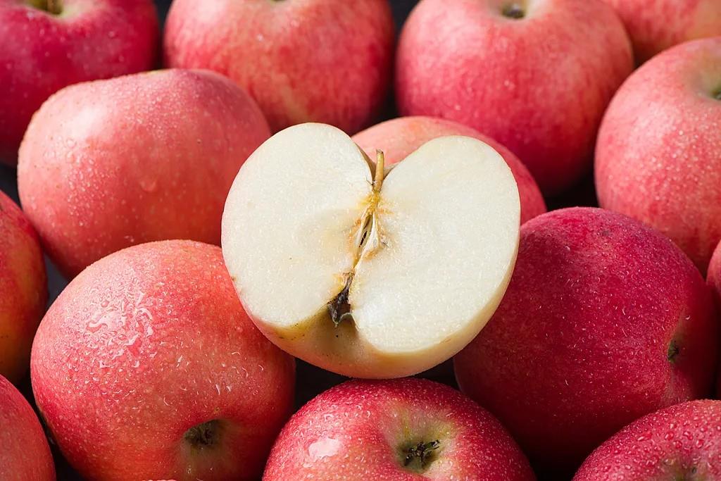 这些常见水果不仅能补充营养 还可以帮助控制血压水平