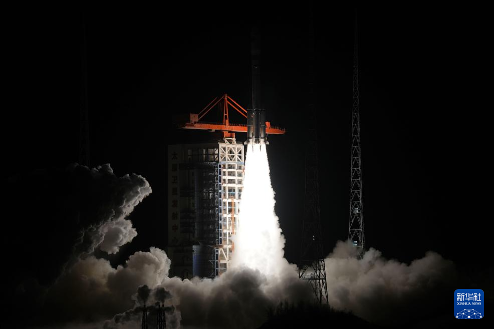 我国成功发射卫星互联网低轨15组卫星