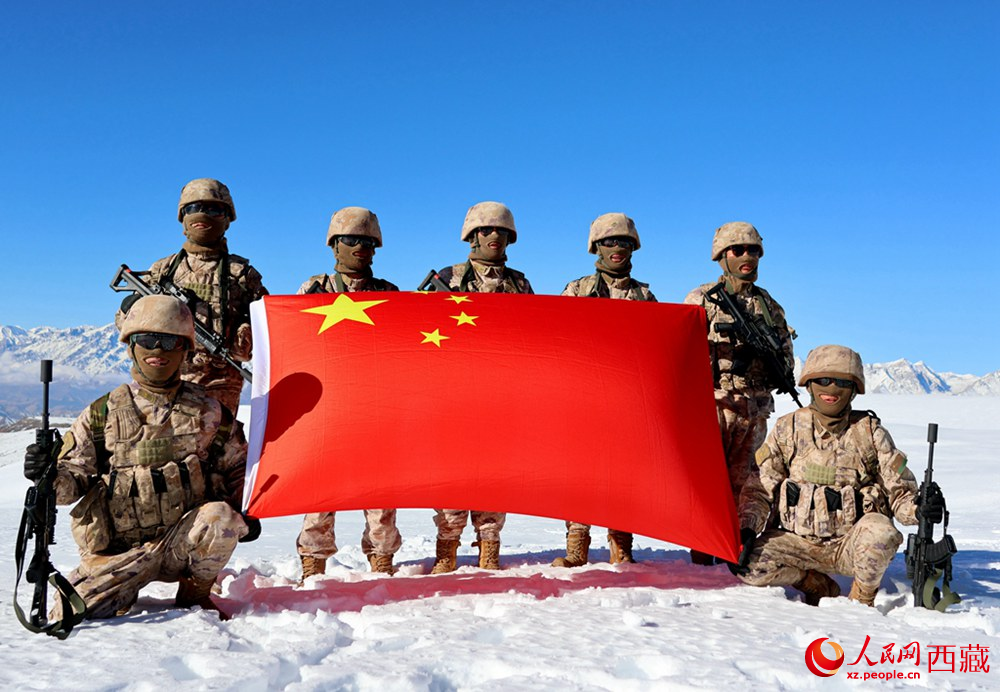 他们站立的地方，就是中国