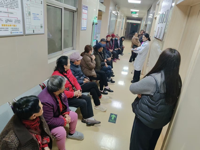 精细讲解 暖心指导 驻马店市第二中医院眼科贴心服务获患者好评