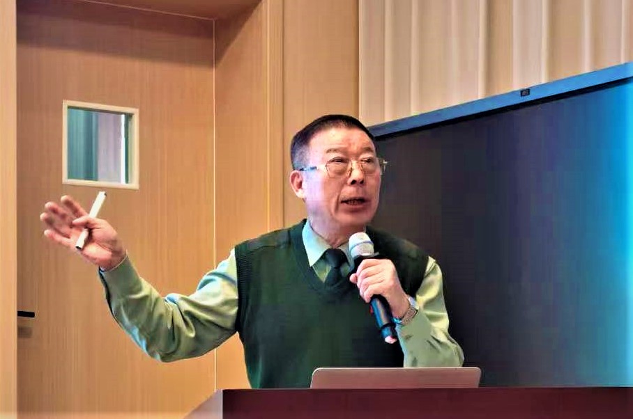 学党史厚植爱国情怀 学英雄坚定理想信念