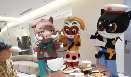 “电影＋”消费链不断延伸 多元消费市场火爆