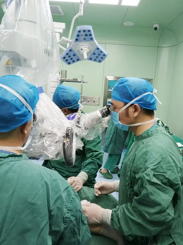 一招疏通，告别7年腿肿困扰！淋巴管-静脉搭桥术为肿瘤术后患者带来新希望