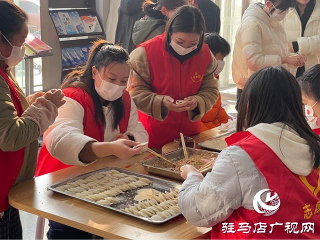  饺香暖冬至 情系环卫工