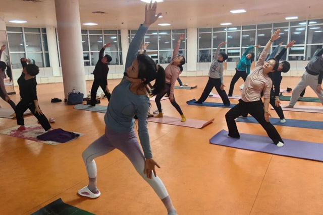 “天中智慧夜校”公益培训结课 夜间艺术课堂点亮市民文化生活