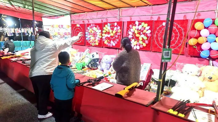 县区动态 | 1955文化创意园庙会热闹非凡