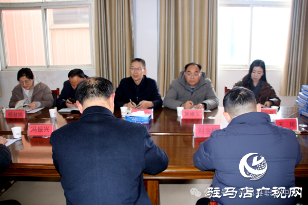 河南省教育厅专家组莅临平舆县中等职业学校调研指导新型职业农民培养工作