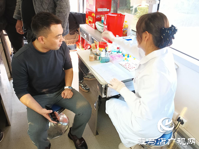 驿城区水屯镇：为爱挽袖 点亮生命之光