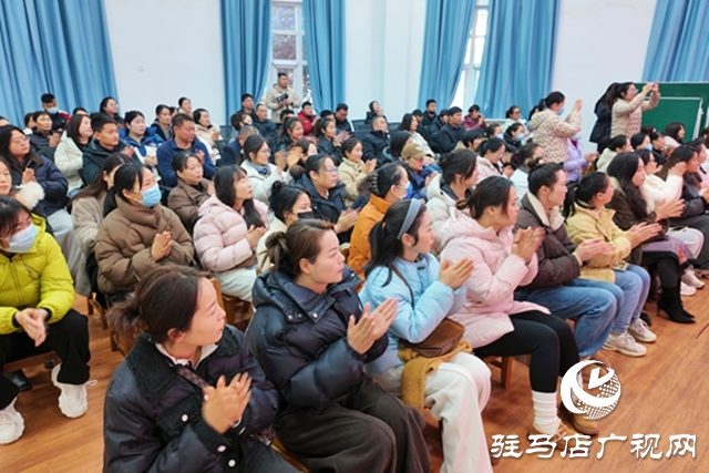 驻马店市第二实验幼儿园举行家长开放日活动