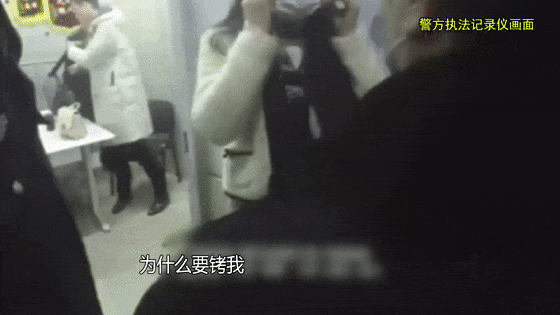 男子被打10个耳光不还手!还手算互殴?新规说清了