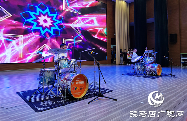 驿城区：同心筑梦搭建艺术舞台 新年音乐会温暖童心