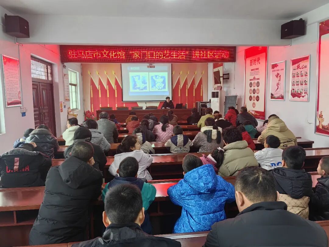 “玩”转艺术之趣 “美”育童年之心