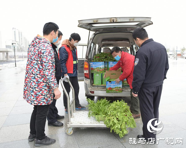 正阳县建工集团:完善志愿服务制度 书写新时代雷锋故事