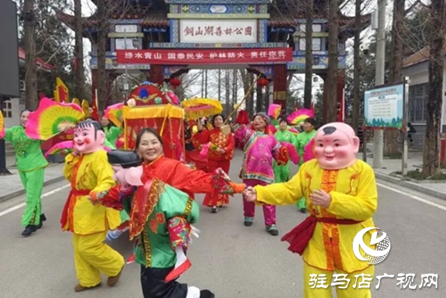 泌阳县：民俗非遗进景区 文旅融合促振兴