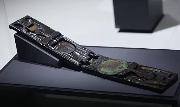 设计合理、携带方便 这就是战国便携“梳妆盒”