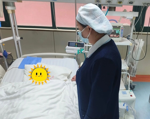 驻马店第一人民医院重症医学科为92岁高龄骨折合并多重基础病老人点亮重生希望