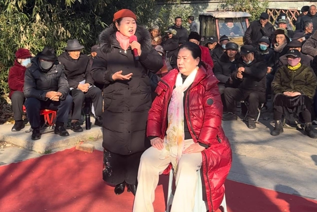 芝麻花豫剧团：十五载坚守传薪火 豫剧声暖百姓心