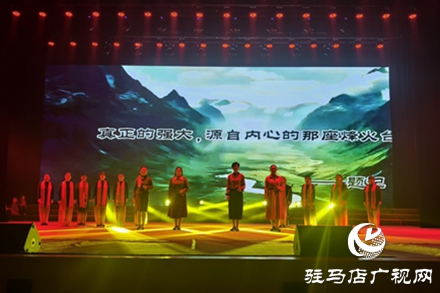 天中职工欢歌迎新春 文化夜校秀出“星”风采