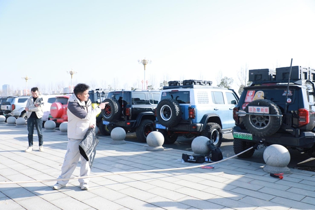 驻马店“坦克团”公益救援队成立 65名志愿者守护城乡安全