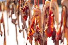 冬季腌腊食品上线 专家提醒民众：警惕过量摄入“隐性盐”损害健康