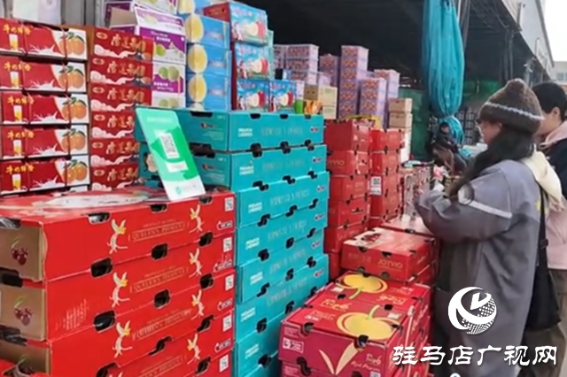 春节临近水果市场升温 车厘子价格走低购销两旺