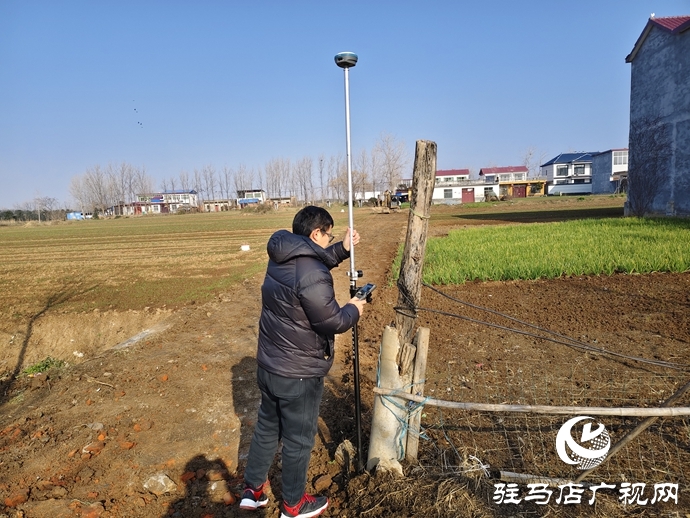 新蔡县佛阁寺镇：捐资修路暖人心 同心铺就幸福路