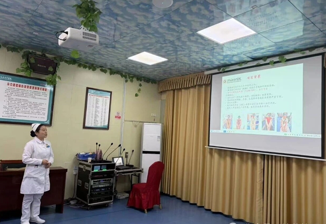驻马店市中医院护理部举办2025年新业务新技术评比活动