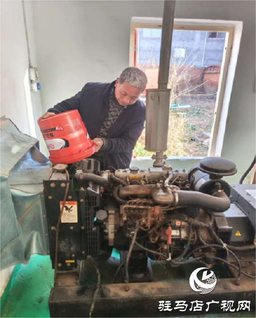 寒潮来袭早备战 驻马店联通泌阳分公司开展油机预检