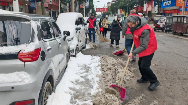 国网上蔡县供电公司：迎战寒潮保供电 志愿服务暖人心